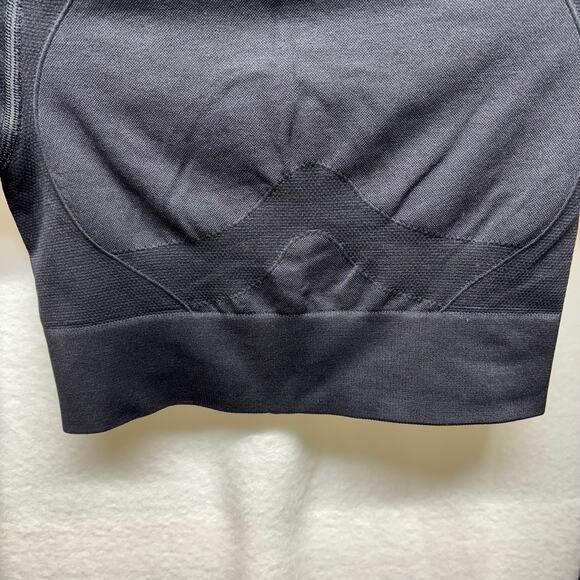Gymshark Black Long Sleeve Crop Top - Size Small - Picture 5 of 7